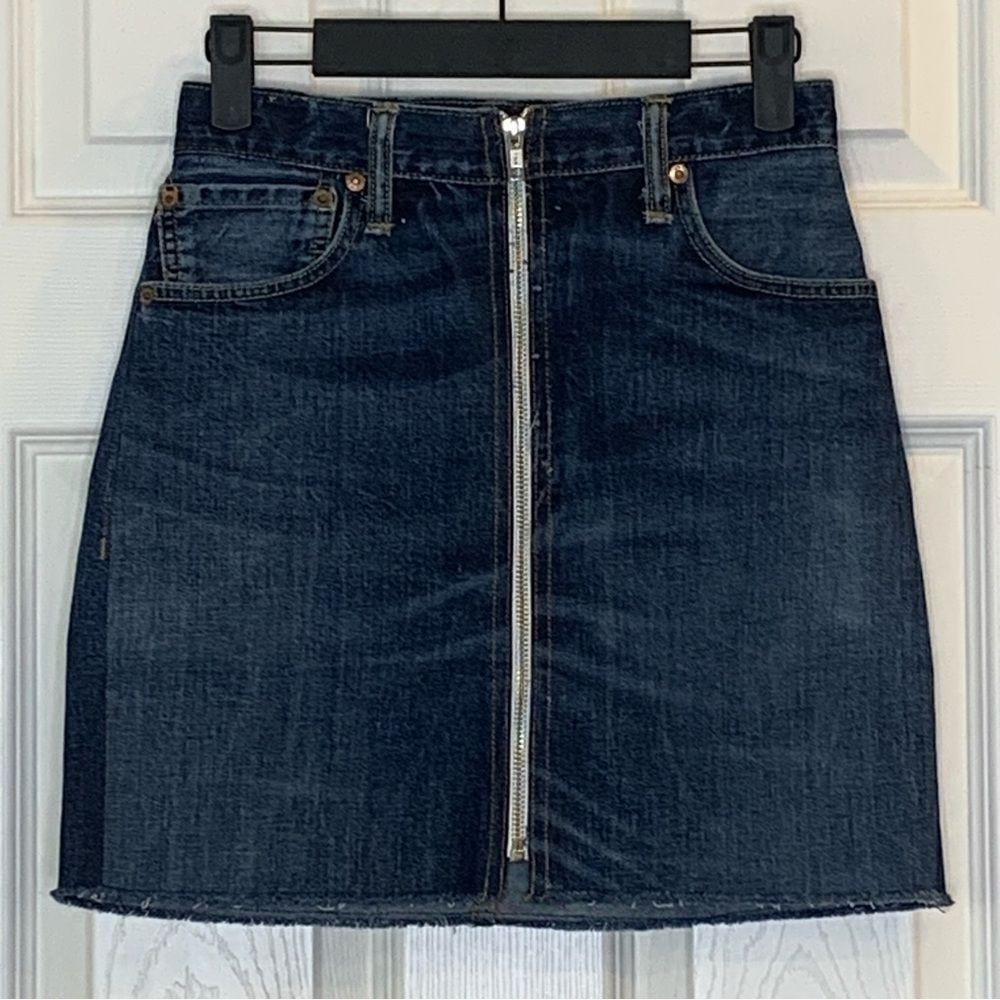 RE/DONE Full Zip Jean Denim Skirt Raw Hem Size 24/0
